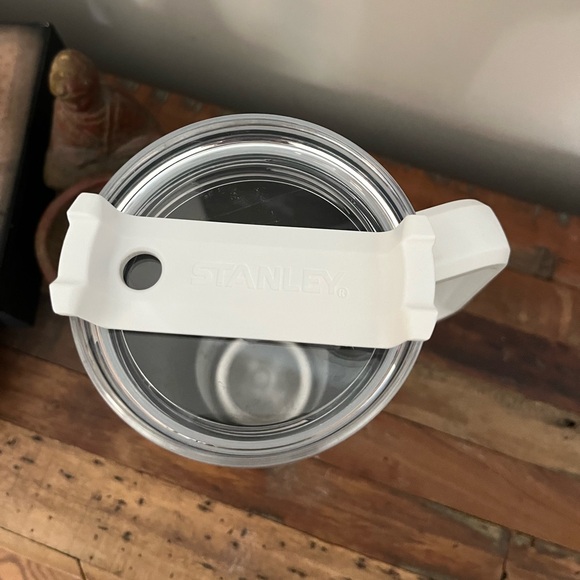 STANLEY Adventure 40oz Stainless Steel Quencher Tumbler-Terrazzo Pearlescent - Picture 4 of 9